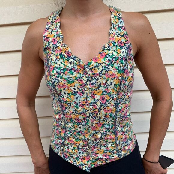 Urban Outfitters floral scalloped edge, buttoned front, square back top, Small - Picture 1 of 7